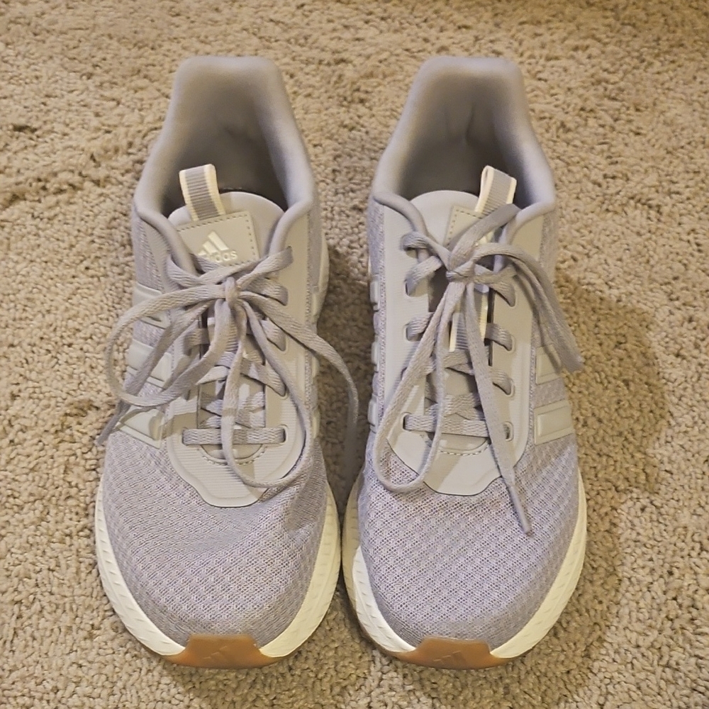 Adidas Women's Lavendar (Greyish Purple) Athletic Sneakers